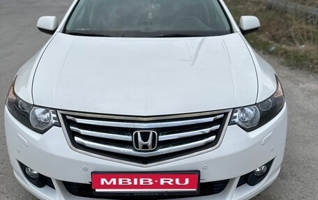 Honda Accord VIII рестайлинг, 2008 год, 1 100 000 рублей, 15 фотография