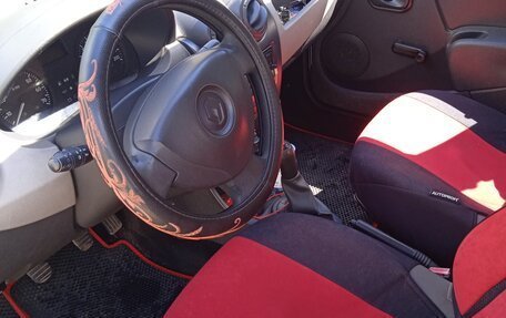 Renault Logan I, 2010 год, 380 000 рублей, 9 фотография