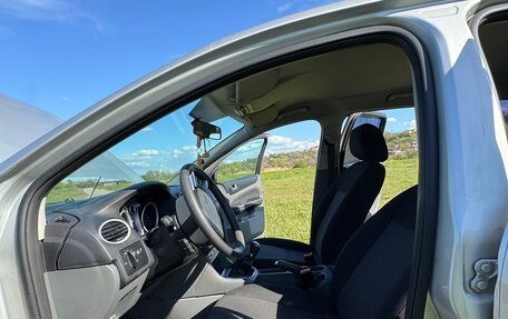 Ford Focus II рестайлинг, 2011 год, 700 000 рублей, 23 фотография