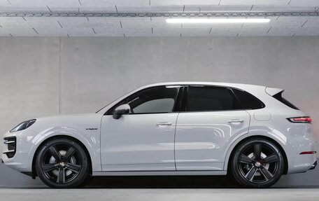 Porsche Cayenne III, 2024 год, 14 240 000 рублей, 5 фотография