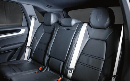 Porsche Cayenne III, 2024 год, 14 240 000 рублей, 10 фотография