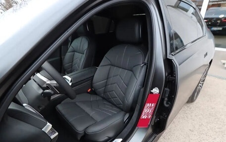 BMW 7 серия, 2025 год, 15 760 000 рублей, 10 фотография