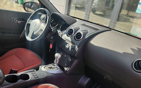 Nissan Qashqai, 2007 год, 800 000 рублей, 21 фотография