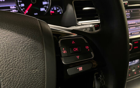 Volkswagen Touareg III, 2011 год, 1 950 000 рублей, 18 фотография