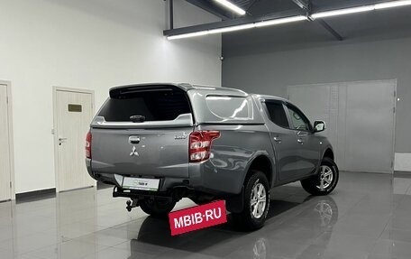 Mitsubishi L200 IV рестайлинг, 2015 год, 2 125 000 рублей, 2 фотография