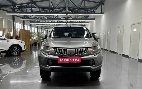 Mitsubishi L200 IV рестайлинг, 2015 год, 2 125 000 рублей, 3 фотография