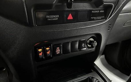 Mitsubishi L200 IV рестайлинг, 2015 год, 2 125 000 рублей, 19 фотография