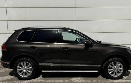 Volkswagen Touareg III, 2015 год, 2 650 000 рублей, 4 фотография