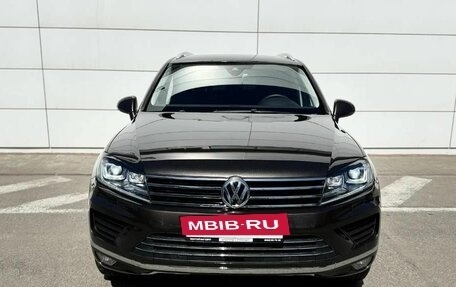 Volkswagen Touareg III, 2015 год, 2 650 000 рублей, 2 фотография