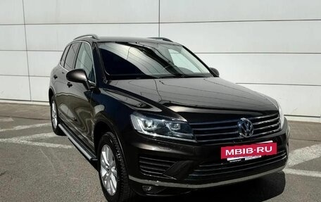 Volkswagen Touareg III, 2015 год, 2 650 000 рублей, 3 фотография