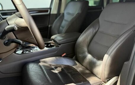 Volkswagen Touareg III, 2015 год, 2 650 000 рублей, 16 фотография