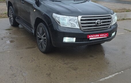 Toyota Land Cruiser 200, 2010 год, 2 600 000 рублей, 6 фотография