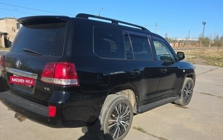 Toyota Land Cruiser 200, 2010 год, 2 600 000 рублей, 2 фотография