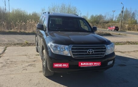 Toyota Land Cruiser 200, 2010 год, 2 600 000 рублей, 4 фотография