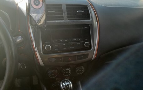 Mitsubishi ASX I рестайлинг, 2013 год, 1 100 000 рублей, 16 фотография