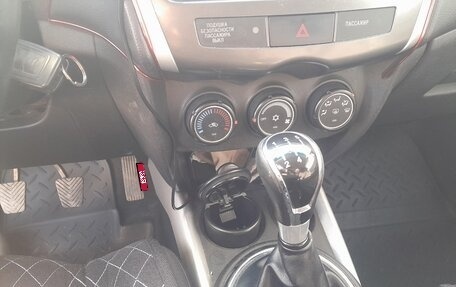 Mitsubishi ASX I рестайлинг, 2013 год, 1 100 000 рублей, 17 фотография