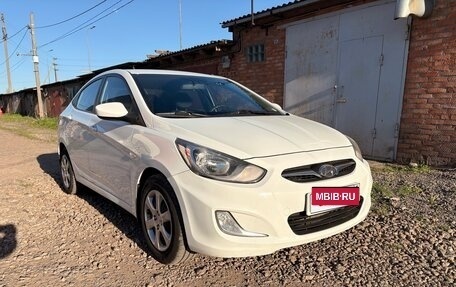 Hyundai Solaris II рестайлинг, 2012 год, 700 000 рублей, 7 фотография