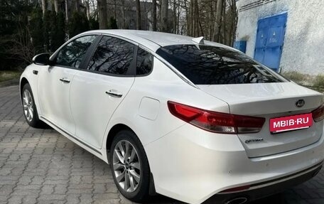 KIA Optima IV, 2018 год, 2 300 000 рублей, 6 фотография