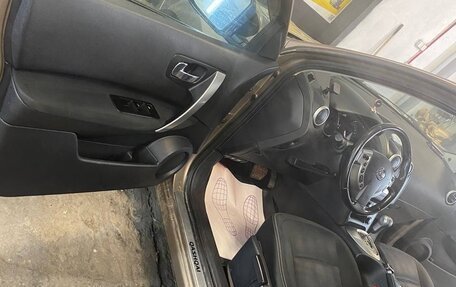 Nissan Qashqai, 2011 год, 1 050 000 рублей, 3 фотография