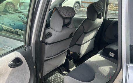 Honda Fit III, 2003 год, 430 000 рублей, 11 фотография