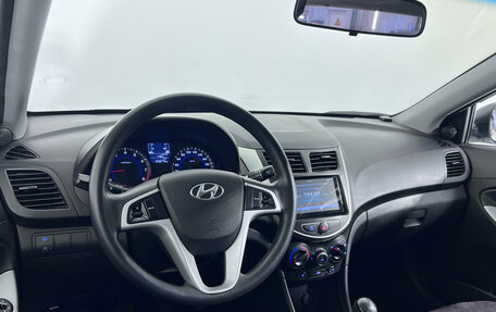 Hyundai Solaris II рестайлинг, 2014 год, 925 000 рублей, 13 фотография