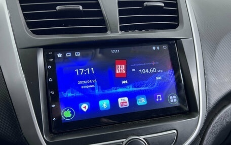 Hyundai Solaris II рестайлинг, 2014 год, 925 000 рублей, 18 фотография