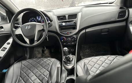 Hyundai Solaris II рестайлинг, 2015 год, 989 000 рублей, 7 фотография