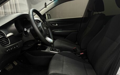 KIA Rio IV, 2018 год, 1 349 777 рублей, 13 фотография