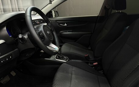 KIA Rio IV, 2018 год, 1 349 777 рублей, 5 фотография