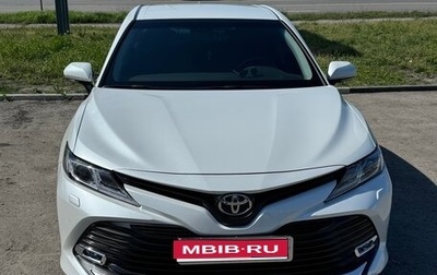 Toyota Camry, 2021 год, 3 945 000 рублей, 1 фотография