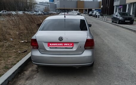 Volkswagen Polo VI (EU Market), 2012 год, 410 000 рублей, 2 фотография