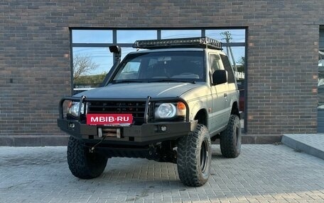 Mitsubishi Pajero III рестайлинг, 1994 год, 850 000 рублей, 1 фотография