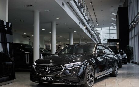 Mercedes-Benz E-Класс, 2025 год, 9 300 000 рублей, 1 фотография