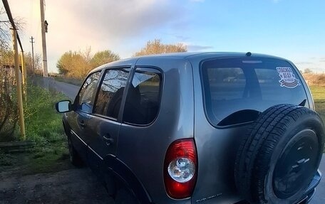 Chevrolet Niva I рестайлинг, 2011 год, 400 000 рублей, 6 фотография