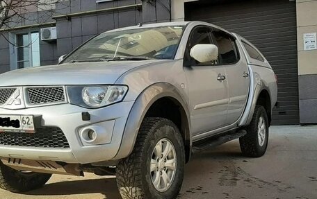Mitsubishi L200 IV рестайлинг, 2011 год, 1 400 000 рублей, 2 фотография