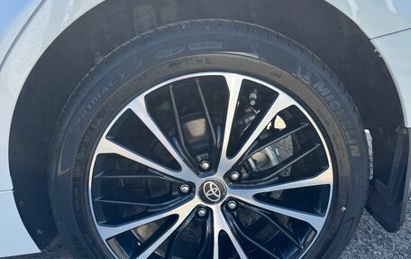 Toyota Camry, 2021 год, 3 945 000 рублей, 9 фотография