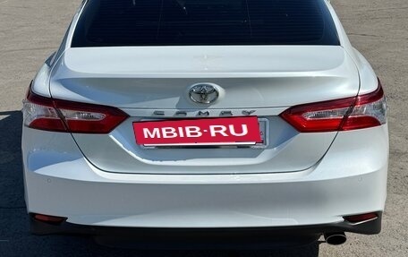 Toyota Camry, 2021 год, 3 945 000 рублей, 6 фотография