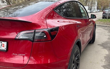 Tesla Model Y I, 2021 год, 3 900 000 рублей, 6 фотография