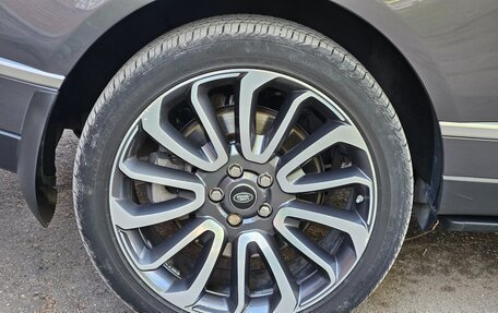 Land Rover Range Rover IV рестайлинг, 2016 год, 4 600 000 рублей, 25 фотография