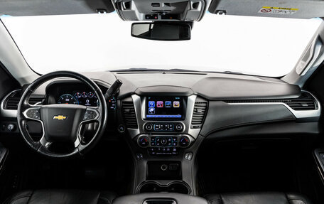 Chevrolet Tahoe IV, 2017 год, 3 500 000 рублей, 10 фотография