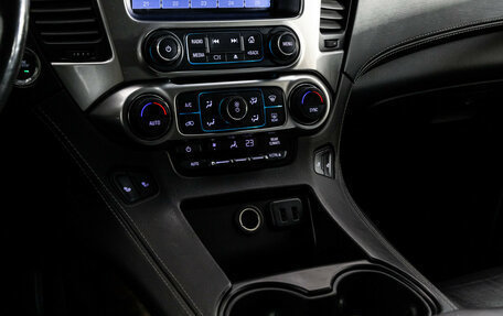 Chevrolet Tahoe IV, 2017 год, 3 500 000 рублей, 12 фотография