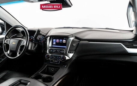 Chevrolet Tahoe IV, 2017 год, 3 500 000 рублей, 9 фотография