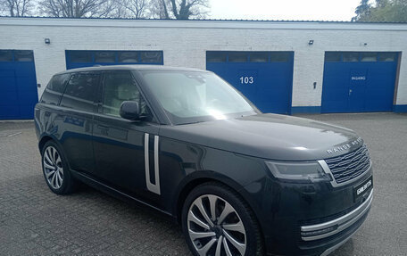 Land Rover Range Rover IV рестайлинг, 2026 год, 24 500 000 рублей, 3 фотография