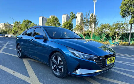 Hyundai Elantra, 2022 год, 1 529 000 рублей, 4 фотография