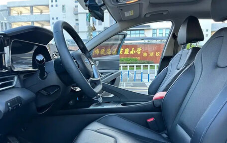 Hyundai Elantra, 2022 год, 1 529 000 рублей, 9 фотография