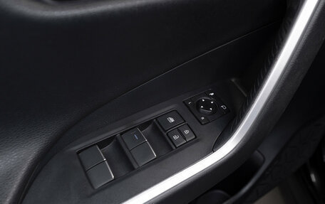 Toyota RAV4, 2021 год, 3 430 000 рублей, 20 фотография