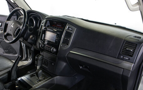 Mitsubishi Pajero IV, 2018 год, 3 088 000 рублей, 7 фотография