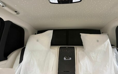 Rolls-Royce Cullinan, 2026 год, 77 000 000 рублей, 9 фотография