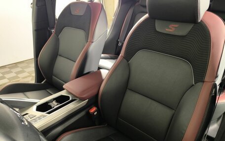 Geely Coolray I, 2023 год, 1 900 000 рублей, 10 фотография