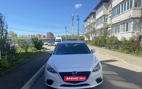 Mazda Axela, 2014 год, 1 200 000 рублей, 2 фотография